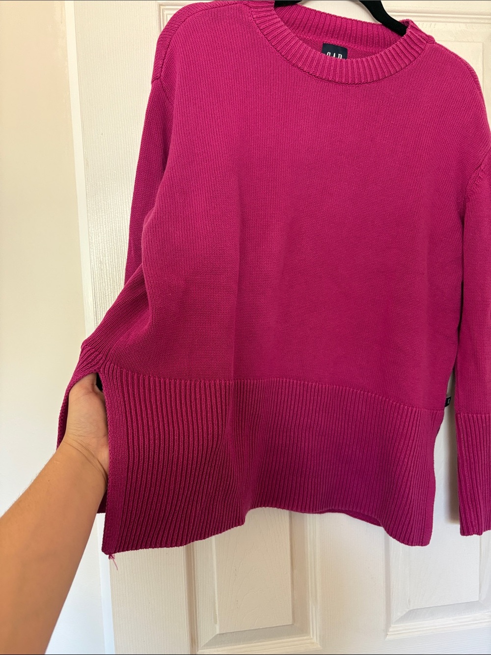 GAP Crewneck Sweater - Picture 6 of 10